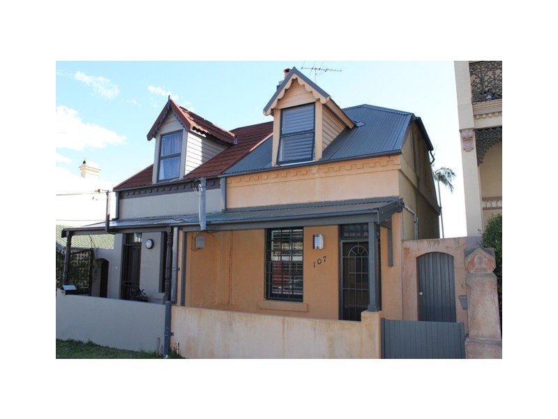 107 Carrington Road, Waverley NSW 2024