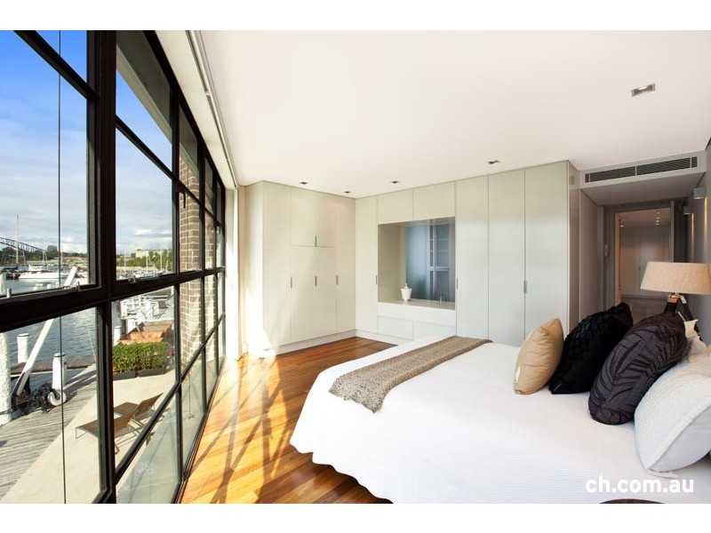 2/19a Wharf Road, Birchgrove NSW 2041