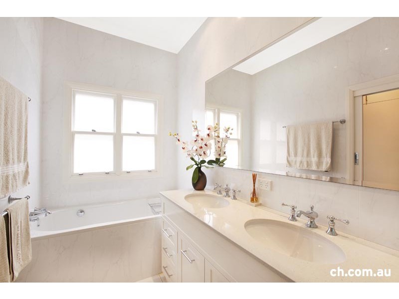 20 Liege Street, Russell Lea NSW 2046