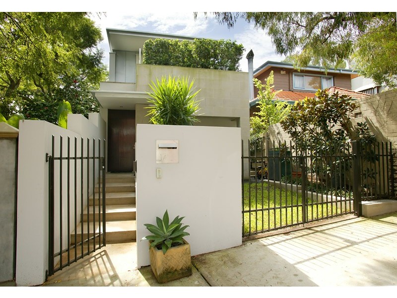 17 Ballast Point Road, Birchgrove NSW 2041