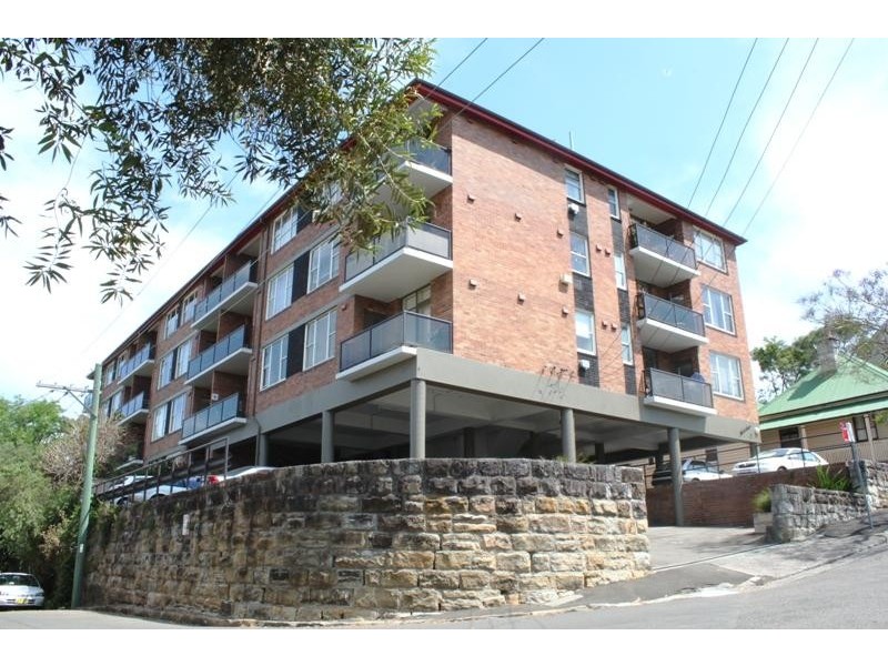 29/2  Pearson Street, Balmain East NSW 2041