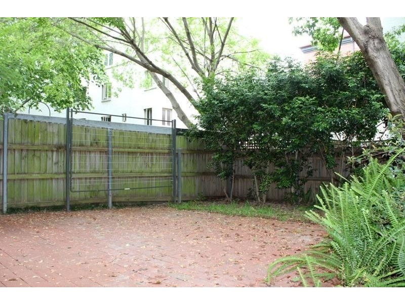 30 Yeend Street, Birchgrove NSW 2041
