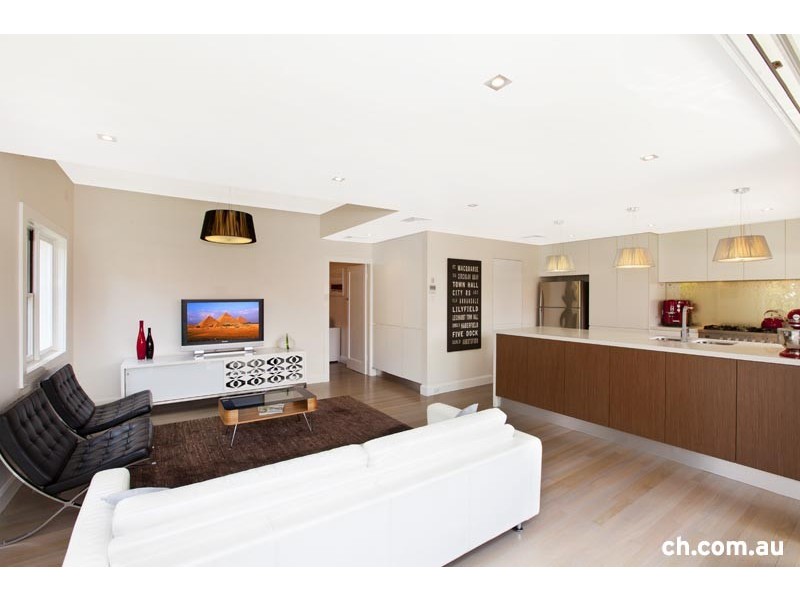 9 Clare Crescent, Russell Lea NSW 2046