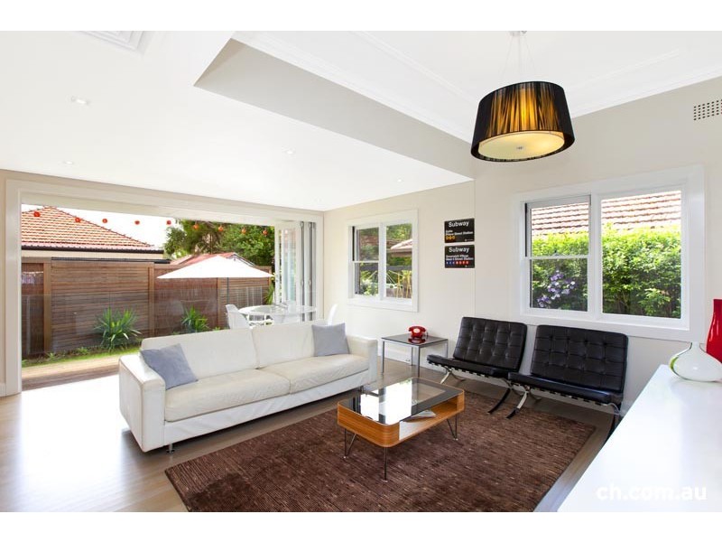 9 Clare Crescent, Russell Lea NSW 2046