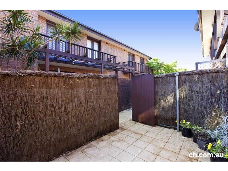 2/13 Withecombe Street, Rozelle NSW 2039