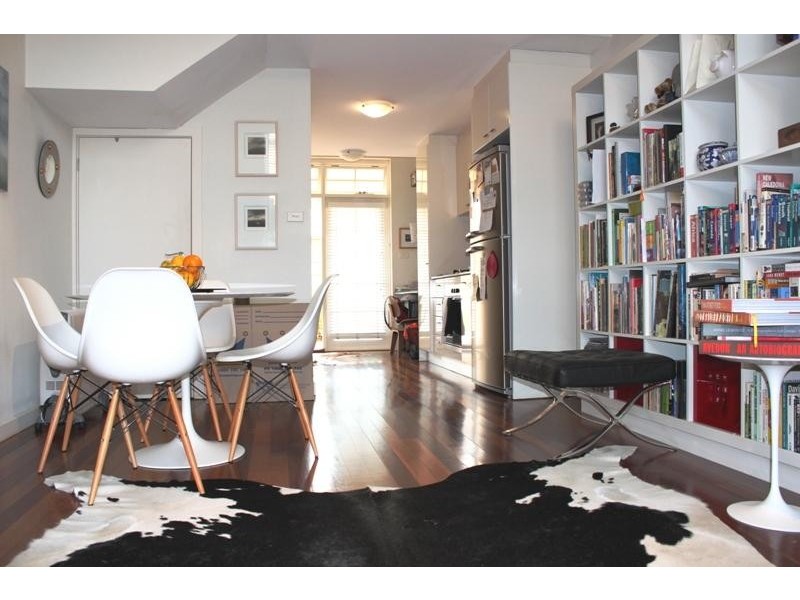 Loft 2/2-6 Thames Street, Balmain NSW 2041