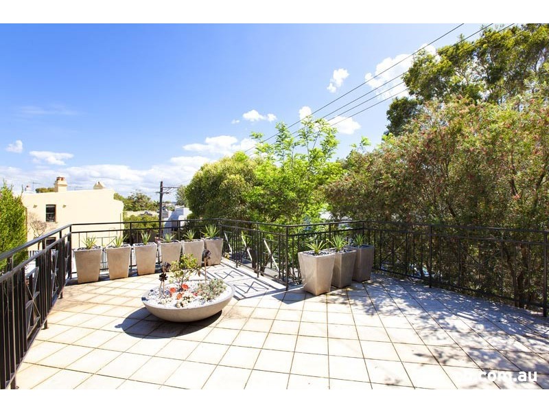 10 Curtis Road, Balmain NSW 2041