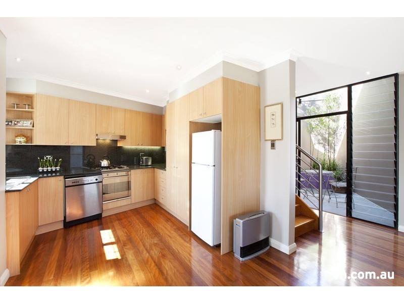 10 Curtis Road, Balmain NSW 2041