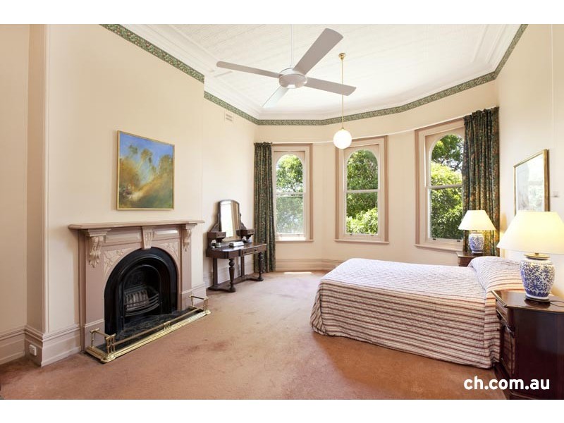 13 Simmons Street, Balmain East NSW 2041