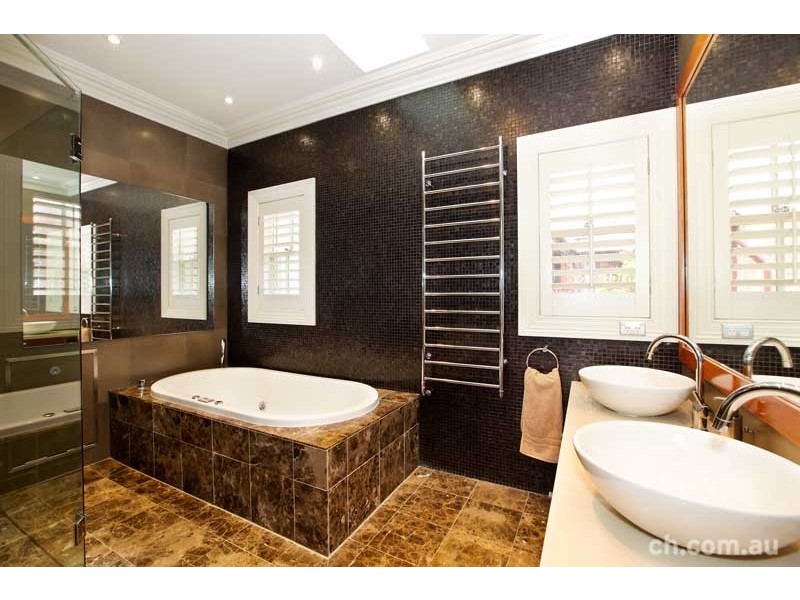 8 Stack Street, Balmain East NSW 2041