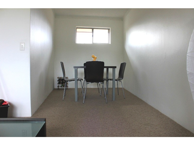 18/19 Cambridge Street, Gladesville NSW 2111