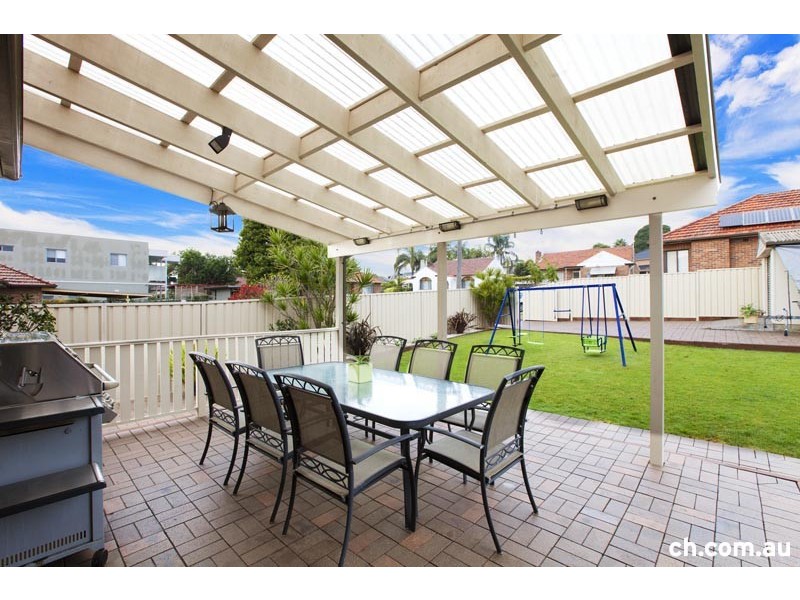 7 Curtin Avenue, Abbotsford NSW 2046