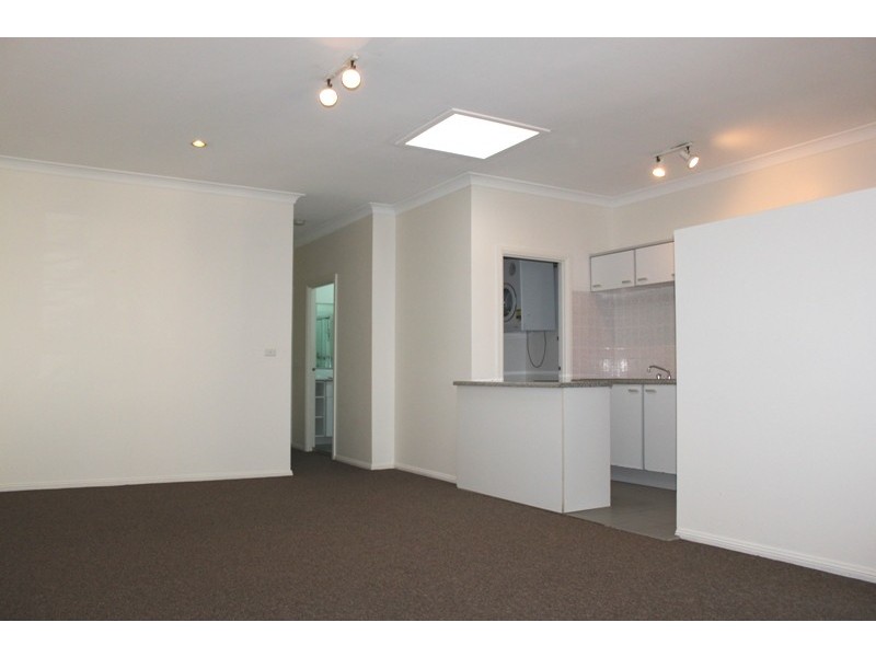 2/23 Reynolds Street, Balmain NSW 2041