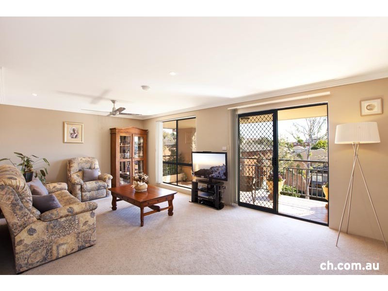 24/8-16 William Street, Ryde NSW 2112