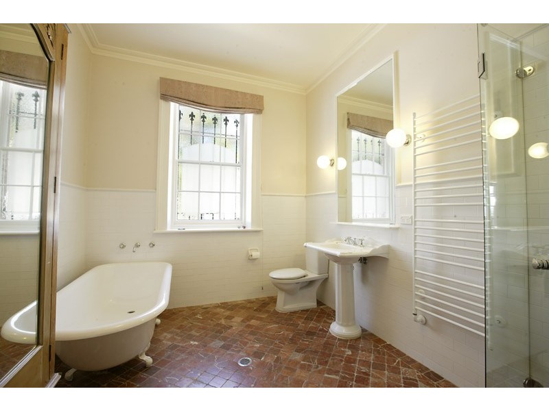 7 Wharf Road, Birchgrove NSW 2041