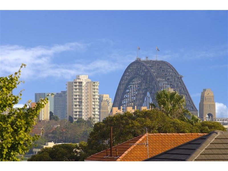 1/2  Penshurst Avenue, Neutral Bay NSW 2089