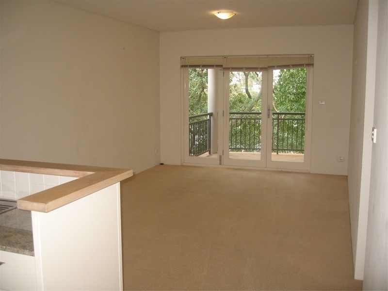 11/2-6  Thames Street, Balmain NSW 2041