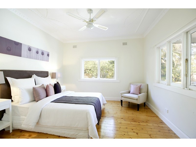 5 Bamboo Avenue, Earlwood NSW 2206