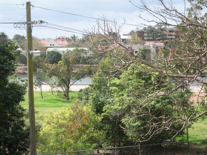 1/33  Trouton Street, Balmain NSW 2041