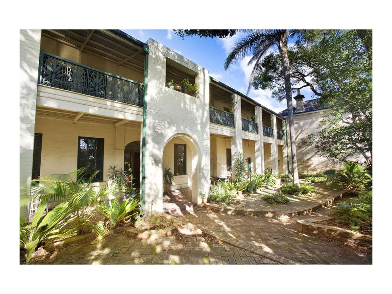 2/86  Darling Street, Balmain East NSW 2041