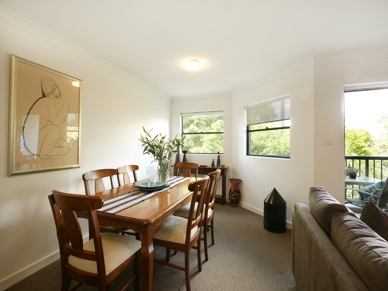 10/69  Allen Street, Leichhardt NSW 2040