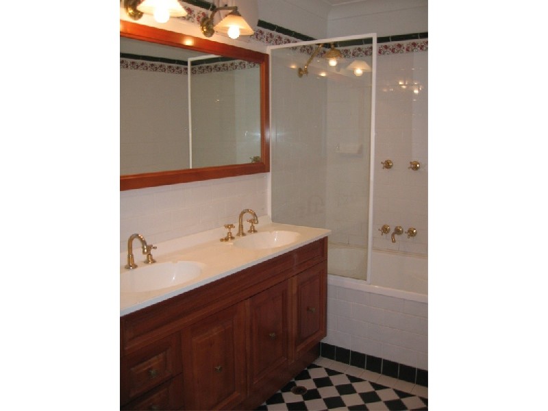 16  Reynolds Street, Balmain NSW 2041