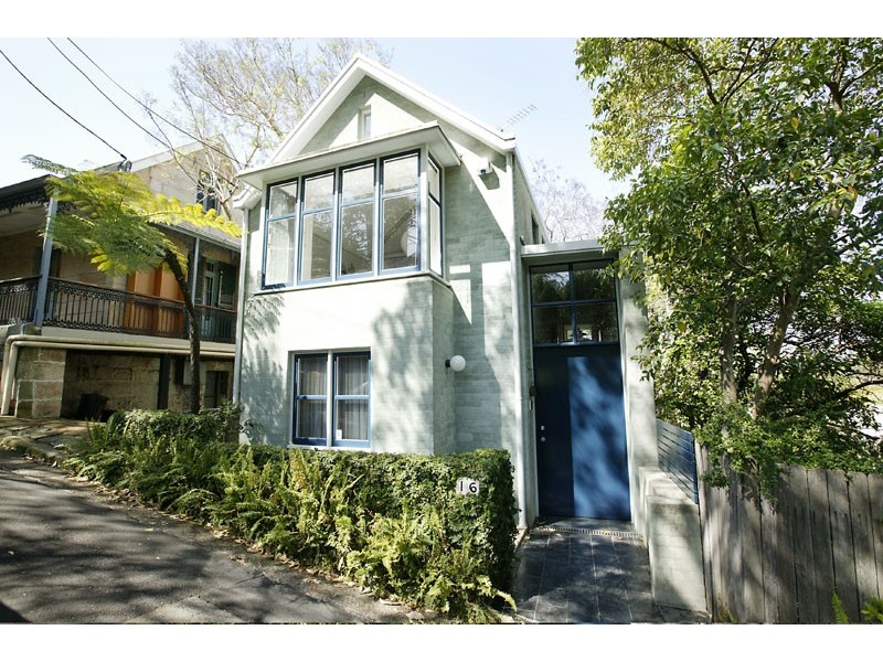 23  Ann Street (Enter from 16 Fawcett Street), Balmain NSW 2041