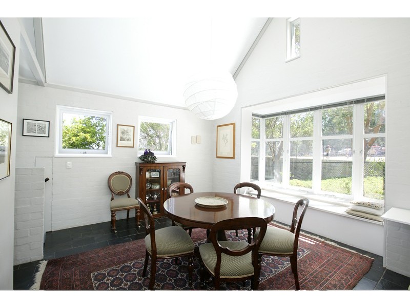 23  Ann Street (Enter from 16 Fawcett Street), Balmain NSW 2041