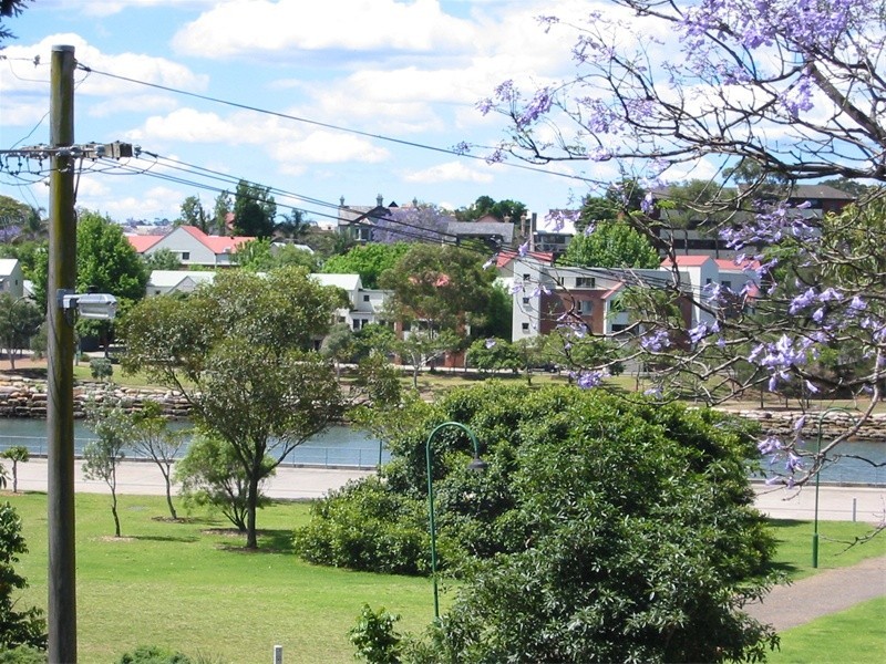 3/37  McKell Street, Birchgrove NSW 2041