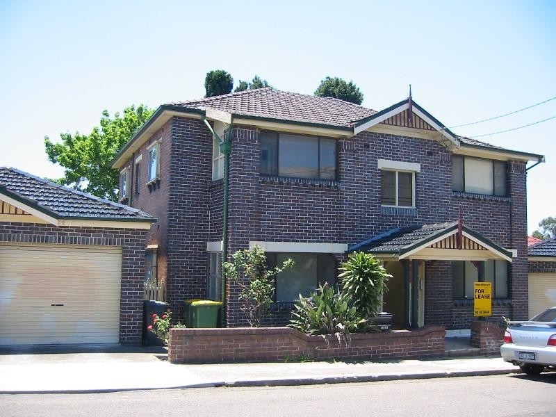 3/9  Elizabeth Street, Ashfield NSW 2131