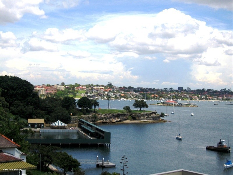 17/10  Gow Street, Birchgrove NSW 2041