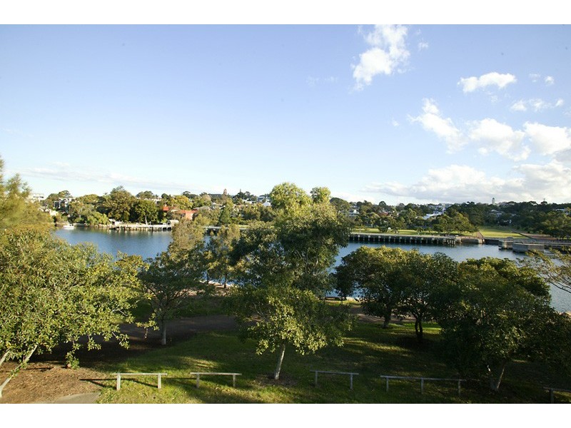 16/1  Mckell Street, Birchgrove NSW 2041