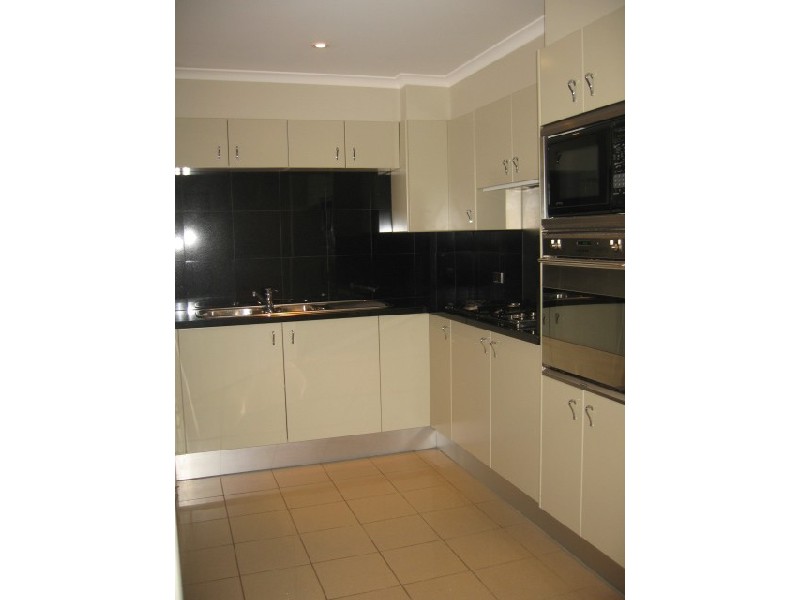 15/3  Wulumay Close    Balmain Cove, Rozelle NSW 2039