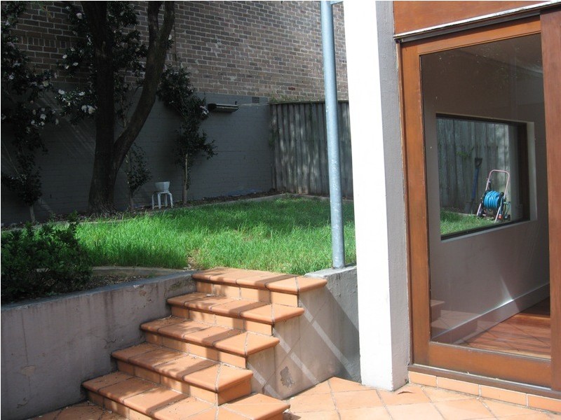 106  Glassop Street, Birchgrove NSW 2041