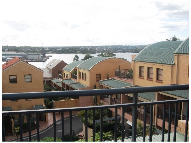89/8  Water Street, Birchgrove NSW 2041
