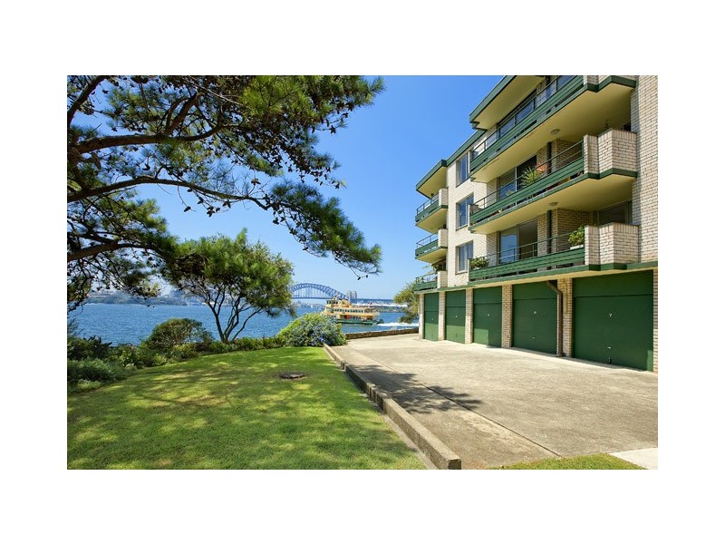 15/8  Lookes Avenue, Balmain East NSW 2041