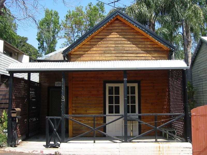 2  Manning Street, Rozelle NSW 2039