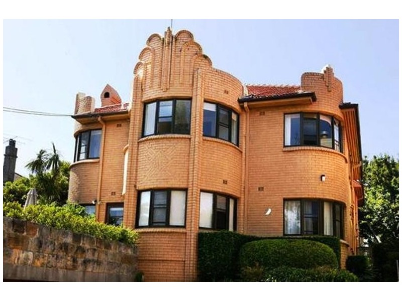 2/2  Penshurst Avenue, Neutral Bay NSW 2089