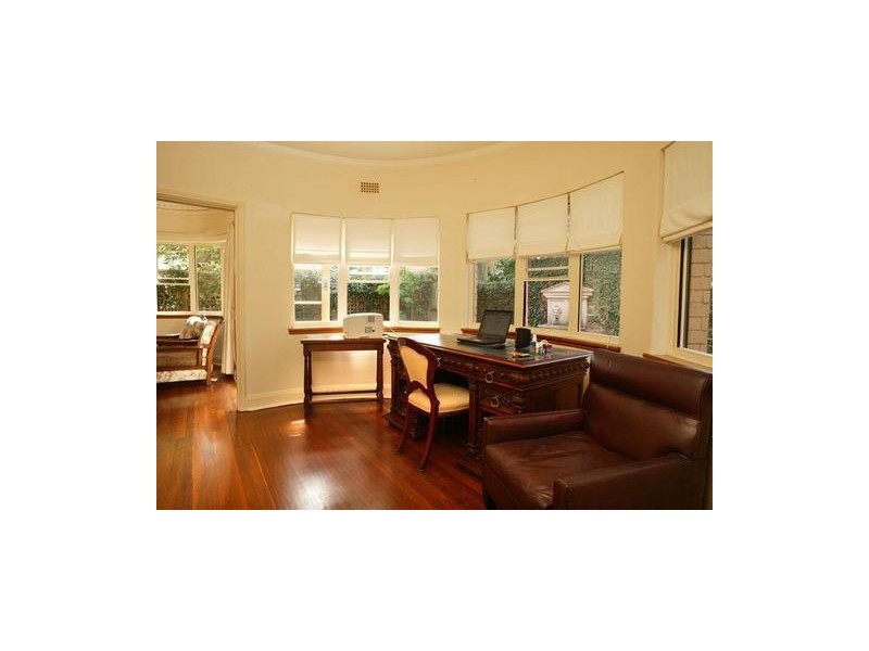 2/2  Penshurst Avenue, Neutral Bay NSW 2089