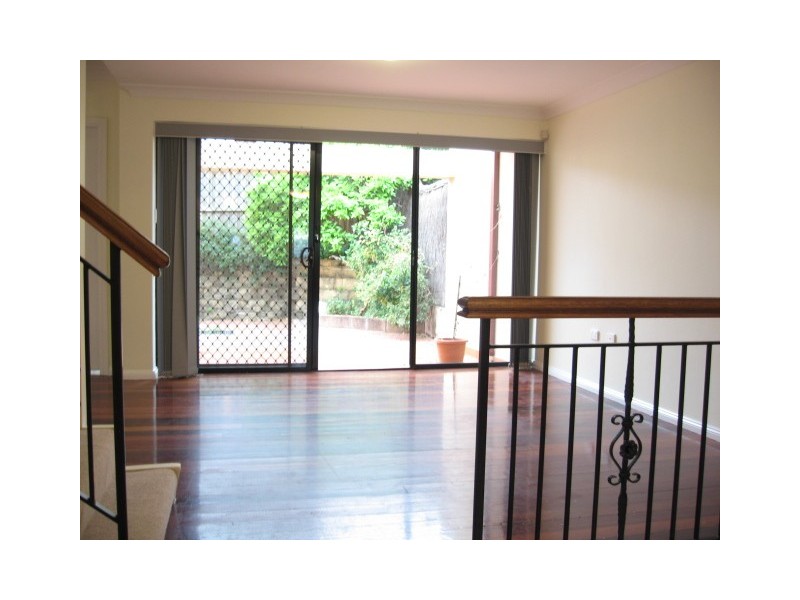 3/21  Quirk Street, Rozelle NSW 2039