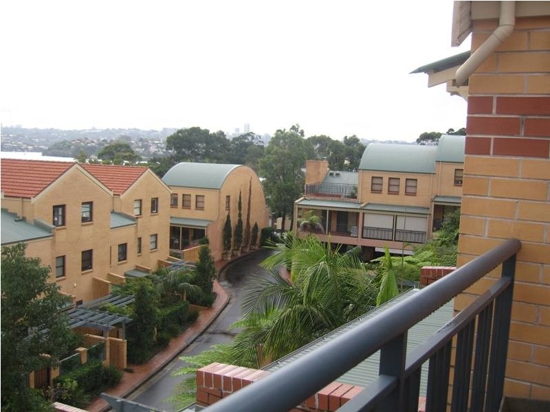 80/8  Water Street, Birchgrove NSW 2041