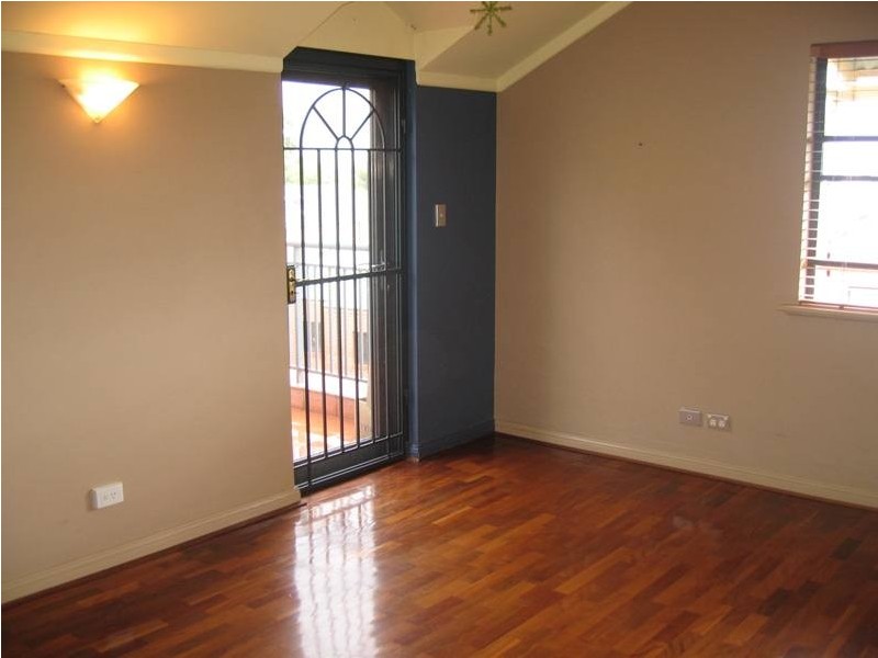 80/8  Water Street, Birchgrove NSW 2041