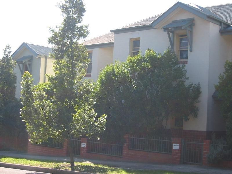 2/68-74  Cecily Street, Lilyfield NSW 2040