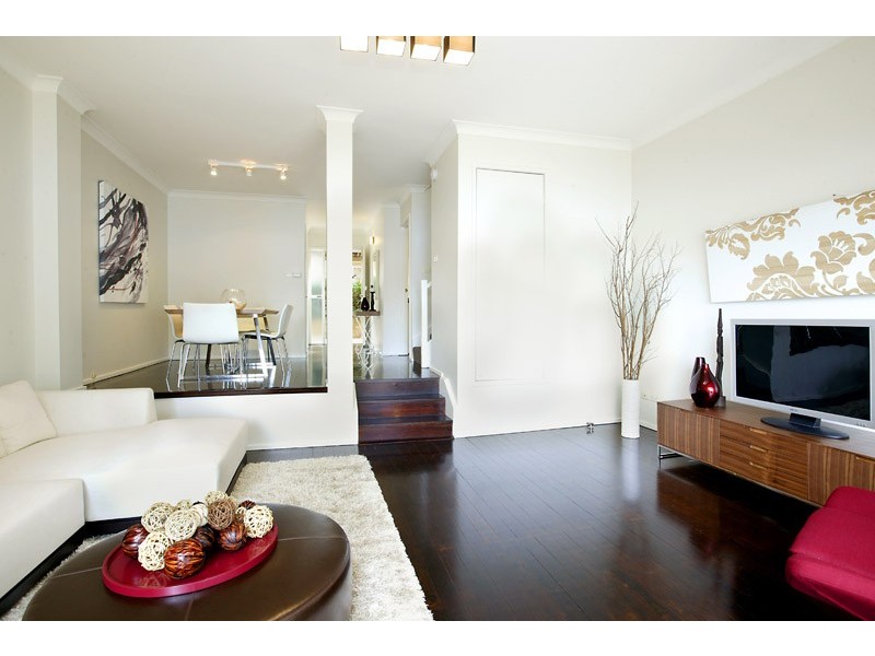 18/14  Hosking Street, Balmain East NSW 2041