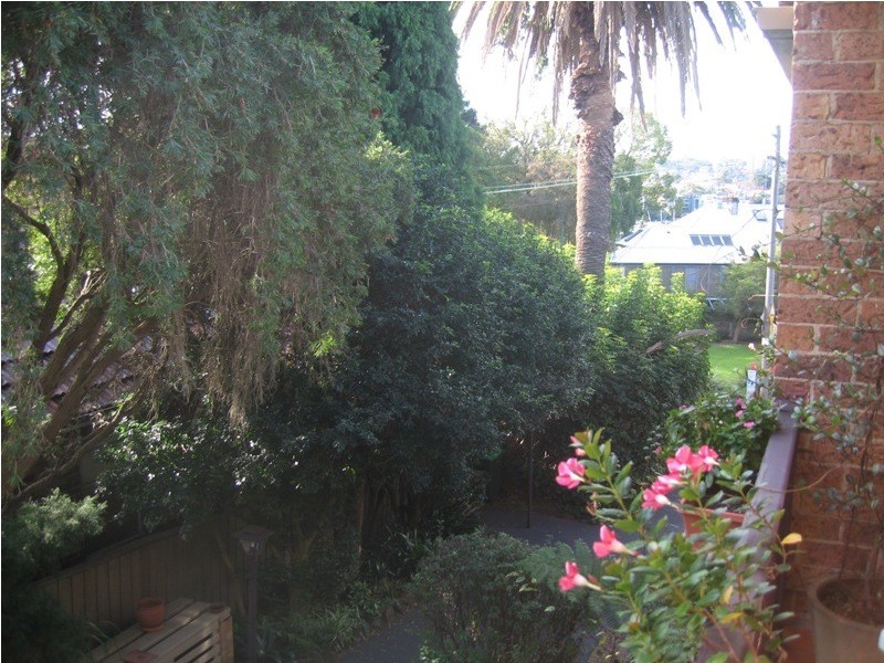 4/16  Rose Street, Birchgrove NSW 2041