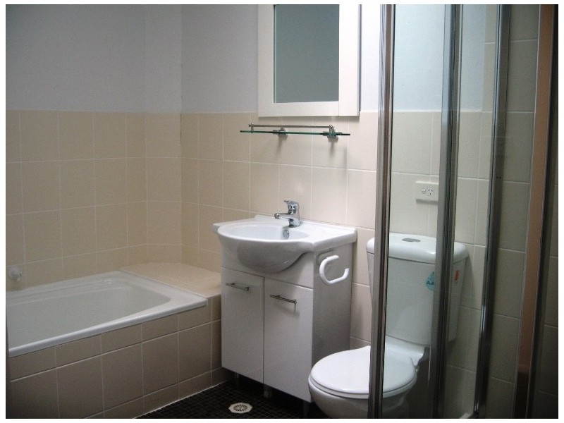 10  Clifton Street, Balmain East NSW 2041