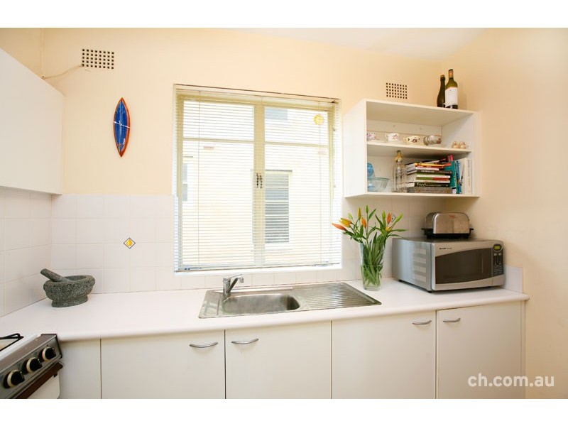 8/28   Warners Avenue, Bondi NSW 2026
