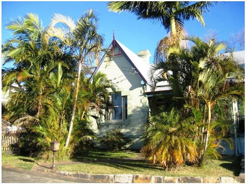 2  Charles Street, Balmain NSW 2041