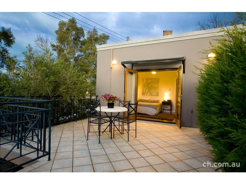 10 Curtis Road, Balmain NSW 2041