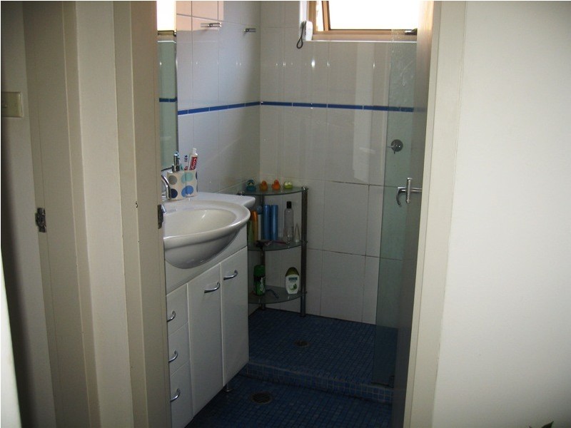 9/2-4  Clifton Street, Balmain East NSW 2041